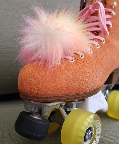 skate pom poms